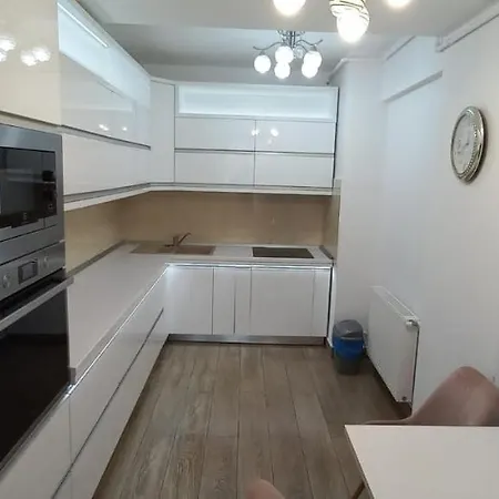 Isaran Apartament * Braşov